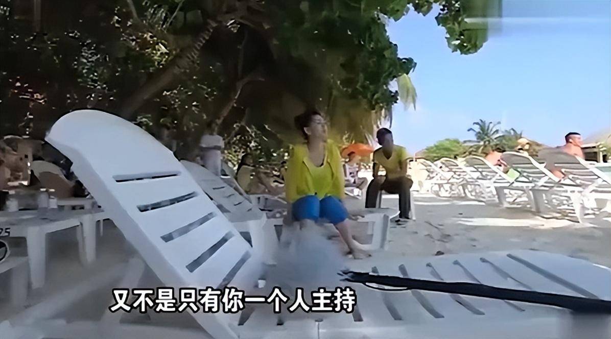 杜海涛下跪事件_杜海涛权志龙颁奖典礼下跪_杜海涛下跪事件 微博 舆情管理